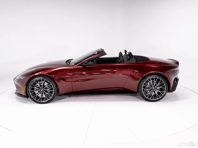2023 ASTON MARTIN Vantage 13