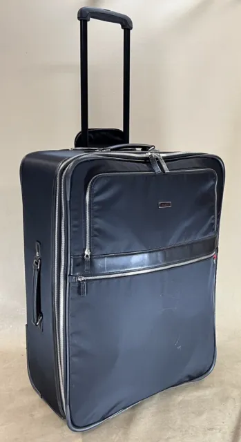 Preowned TUMI Avignon Expandable Packing Case 27" Lightweight Luggage Suitcase