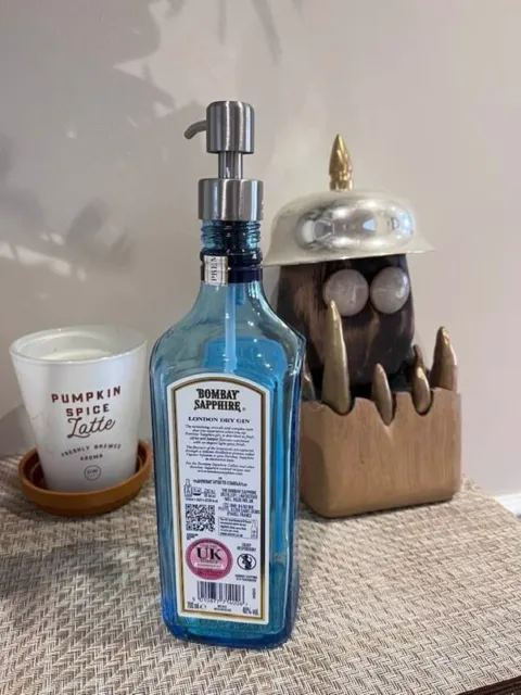 Dispensador de jabón de ginebra - botella de ginebra Bombay Sapphire London