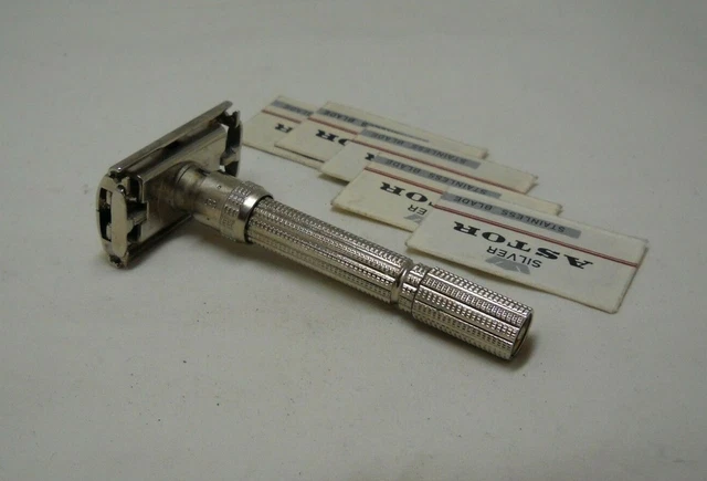 Gillette Slim Adjustable 1-9 DE Vintage Safety Razor L3 1966 made in USA