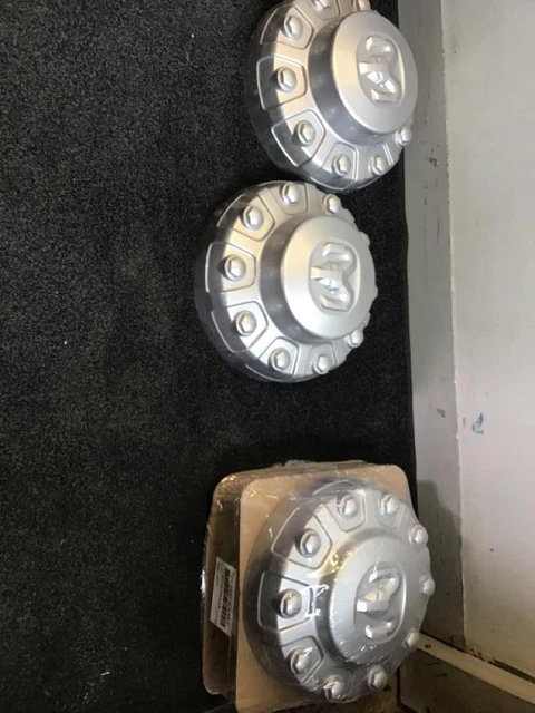 Replaces DODGE 5500 SERIES 2022 WHEEL/HUB COVER 3377988