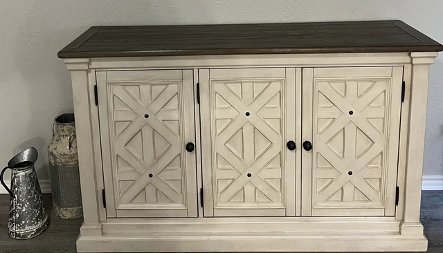 Ashley Furniture Furniture Bolanburg Server in Antique White and Weathered Oak