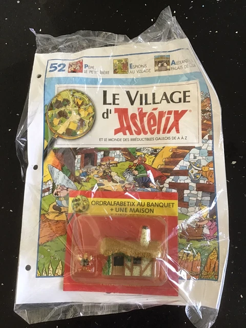 Astérix Et Obélix - Scene Le Village Et Le Tapis Volant - Editions Atlas | Rakuten