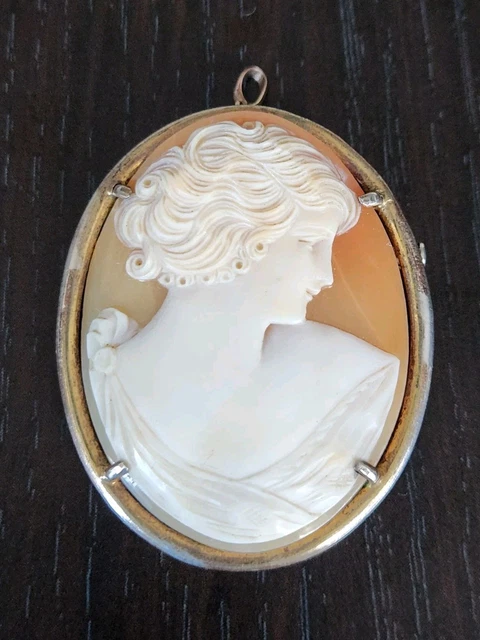 Broche vctorenne antque en argent massf néo-étrusque, dôme, bordure