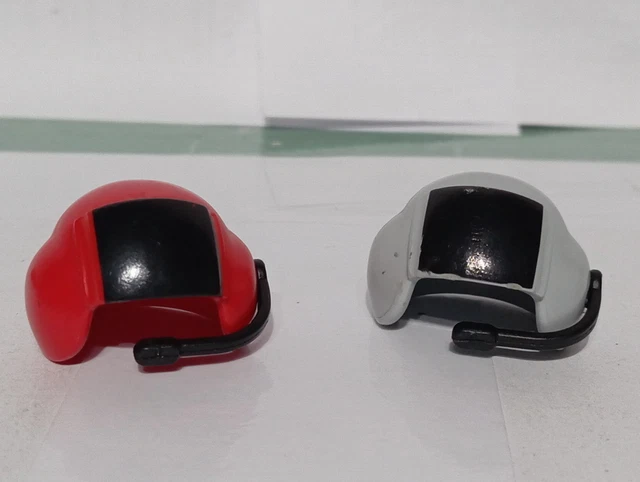 Lot De 2 Casques Playmobil Pour Pilote (hélicoptère, Avion De Chasse) Avec Micro - Pièces Détachées Occasion