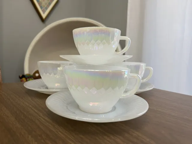 Vintage Federal Glass Moonglow Diamond Point Iridescent Tea Cup Saucer 8pc Set