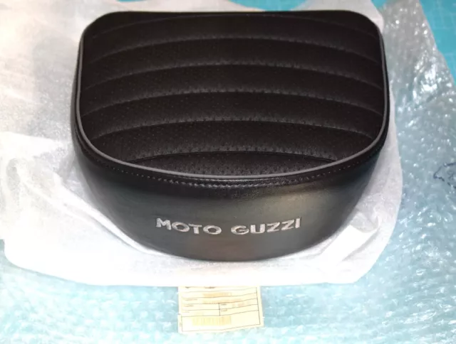 selle passager d'origine MOTO GUZZI V9 BOBBER 850 2017/2020 2B004028000C1 neuf