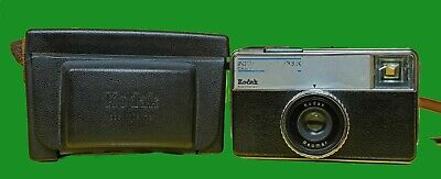Kodak Instamatic 223 con bolsa H1395T