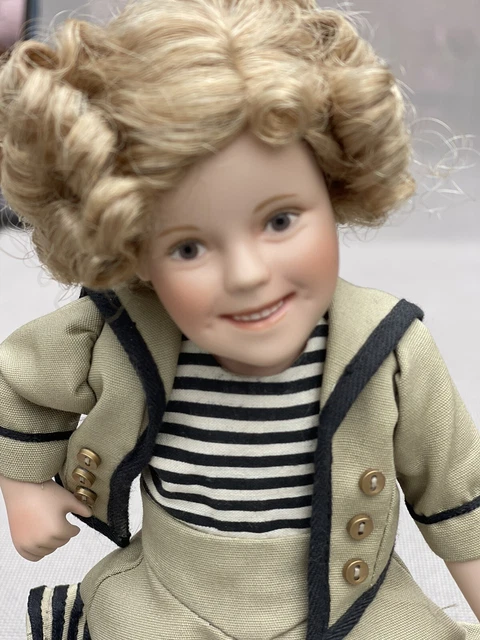 Shirley Temple Porcelain Doll 10 In Danbury Mint Wee Willie Winkie Doll 3
