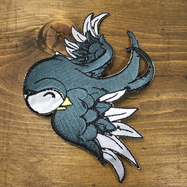 Parche bordado de golondrina parche de hierro/costura azul pájaro blanco americano rockabilly