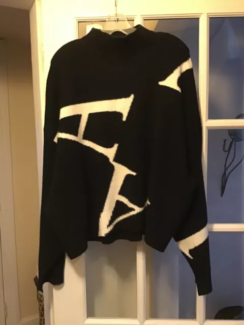 AllSaints L black&white initial sweater