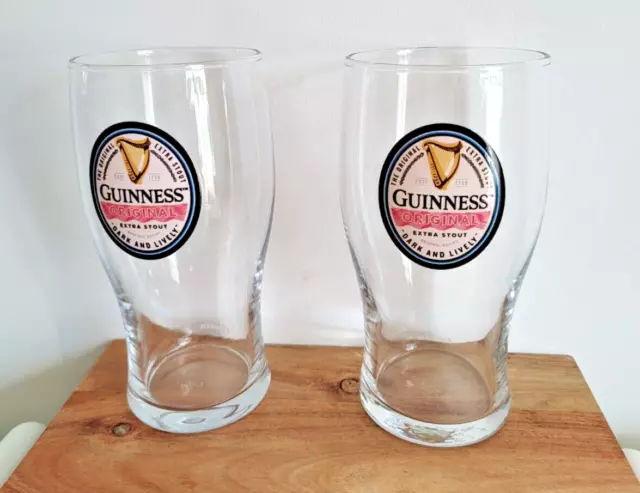 2 X Guinness Original Extra Stout Beer Pint Glasses 20oz Brand New