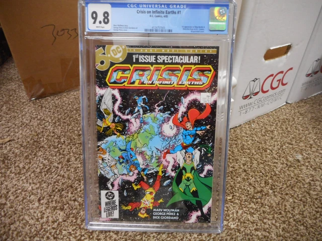 Crisis on Infinite Earths 1 cgc 9.8 1st Blue Beetle in DC 1985 WHITE pgs Perez c