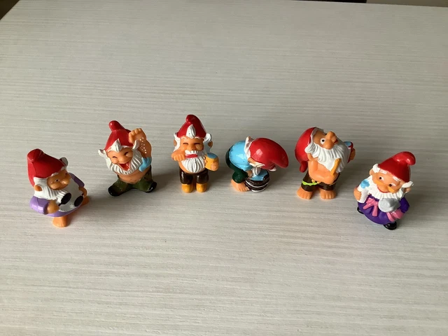 KINDER FERRERO SORPRESINE Serie Completa Orso Yogi 2 Cartine Datho Box Top Rar EUR 18,95 - Foto 11