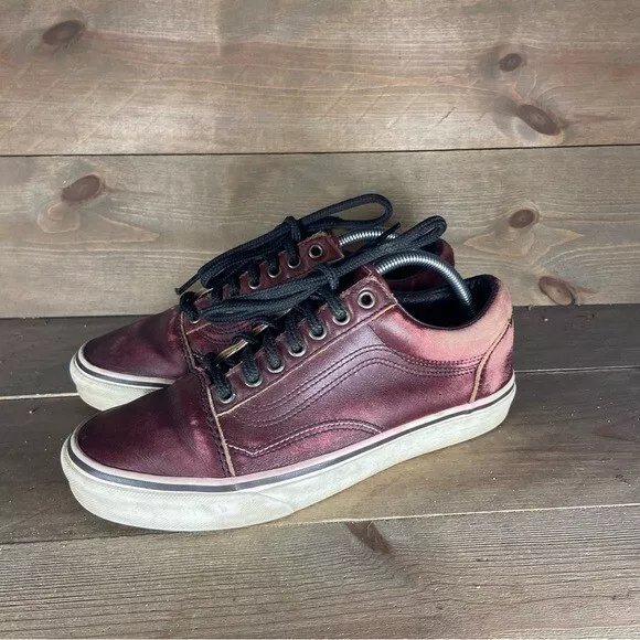 Vans old skool Womens size 9.5 shoes burgundy leather skate sneakers
