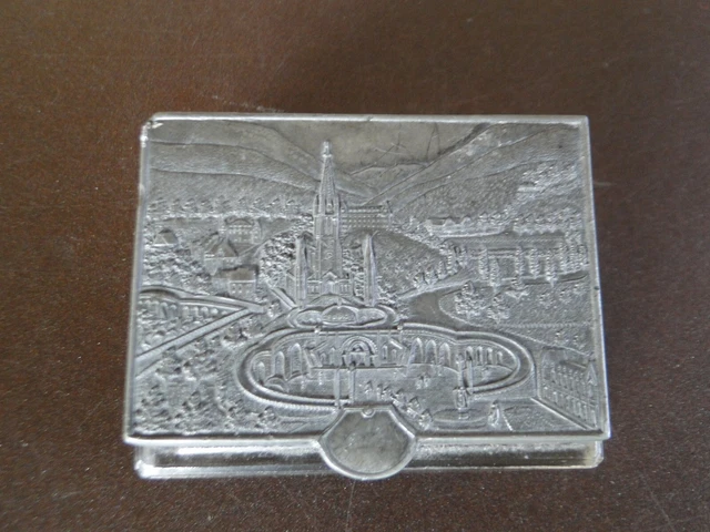Boîte De Pêche Ancienne En étain – Années 1930-1950, Couvercle Articulé, Rangement Relief
