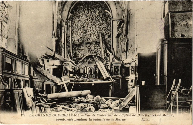 CPA MILITAIRE La Grande Guerre-Vue de l'intérieur de l'Eglise de Barcy (316298)