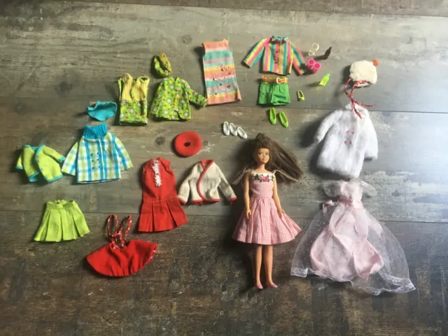 Emballage de vêtements Barbie et Ken-star Mattel