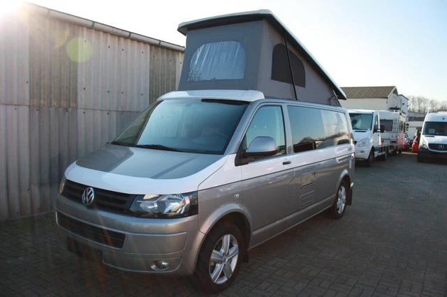 Caricabatterie USB Auto 2.1A Dual Con Fusibile Piggyback Per VW T5 (2003-2009) E Camper – Presa 12V Con Cablaggio, Nero
