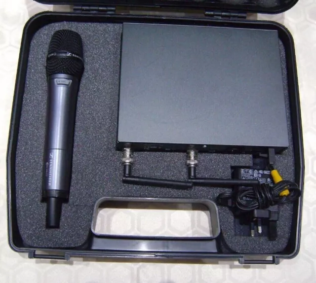 Sennheiser EW-300 G3 Wireless Microphone System 734-776 MHZ (101)