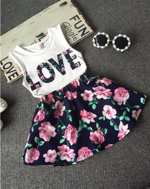 T-shirt + set abbigliamento gonna vestiti
