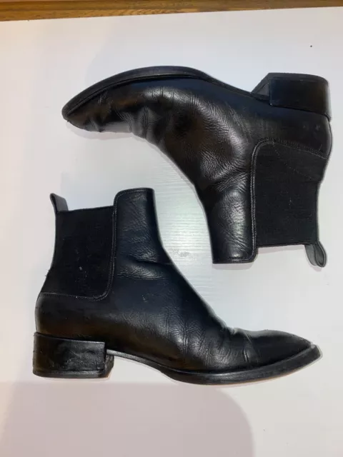 Vince Yarmon Chelsea Boots Black Leather 6M EUR 36 Pointed Toe Bootie Ankle Boot