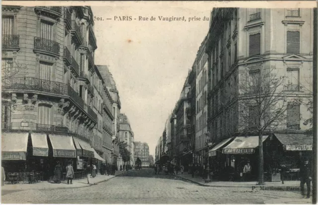 CPA AK PARIS 15e Rue de Vaugirard (925452)