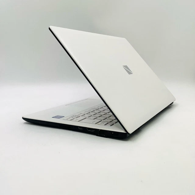 NEC LAVIE LAPTOP Windows 11 Core i3 8GB SSD256GB Blu-ray 15.6
