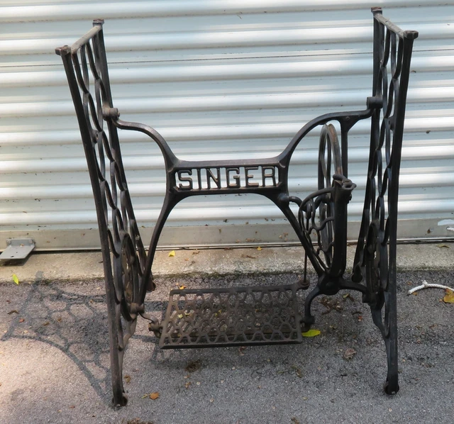 1908 Antique Singer Cast Iron Metal Sewing Machine Treadle Base Table Desk