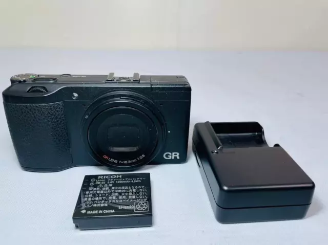 Ricoh GR Digital III 10.0MP Compact Black Camera From JAPAN