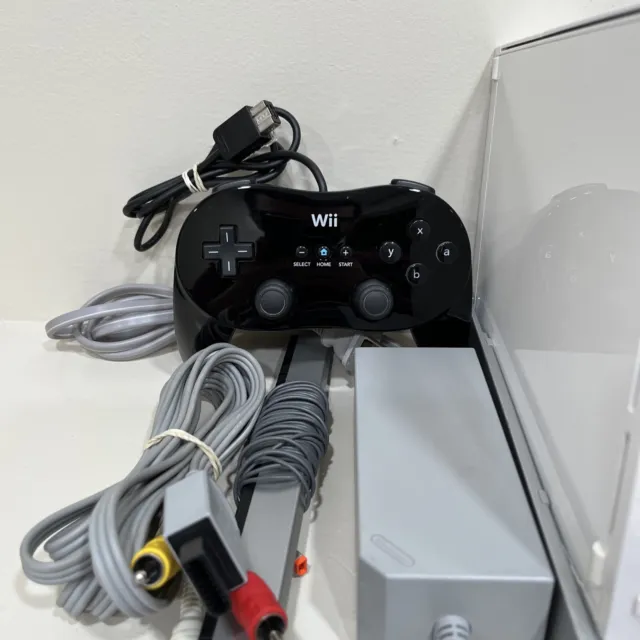 ENORME LOTE Paquete de 7 Consola Nintendo Wii RETRO Interior Juegos 3 Controladores 2