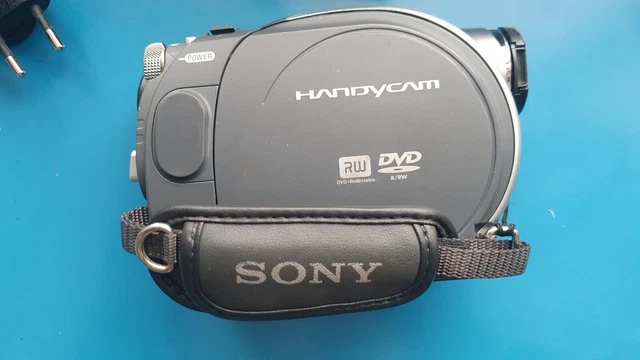Camescope Sony Handycam HDR-CX230 – MiniDV – Zoom 800x – Avec Mallette – Occasion
