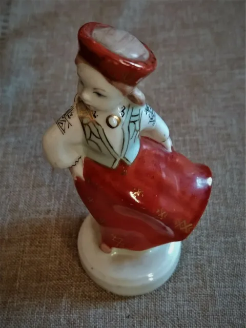 Belles figurines en porcelaine de Lettonie soviétique - Peoples Daughter (2). 2
