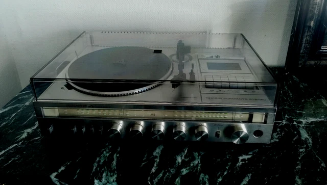 Magnétophone à Cassette PATHE MARCONI LA VOIX DE SON MAITRE MK 110 V