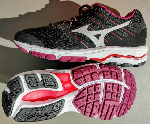 BASKETS RUNNING MIZUNO Wave Breaker Taille 36.5 EUR 40 00