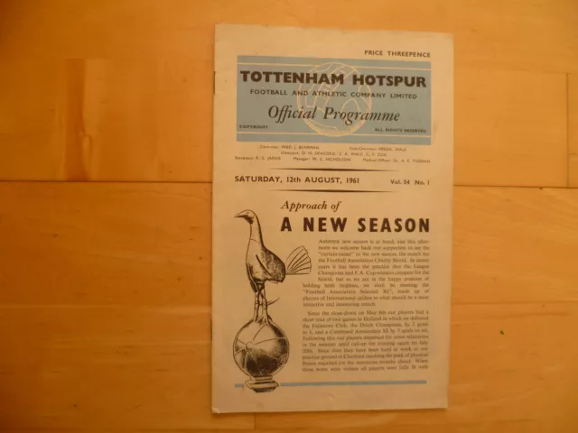 1961 Charity Shield Tottenham Hotspur v FA XI