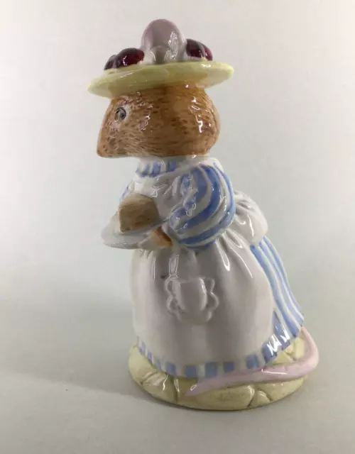 Royal Doulton - Brambly Hedge - DBH3 - Mrs Apple 2