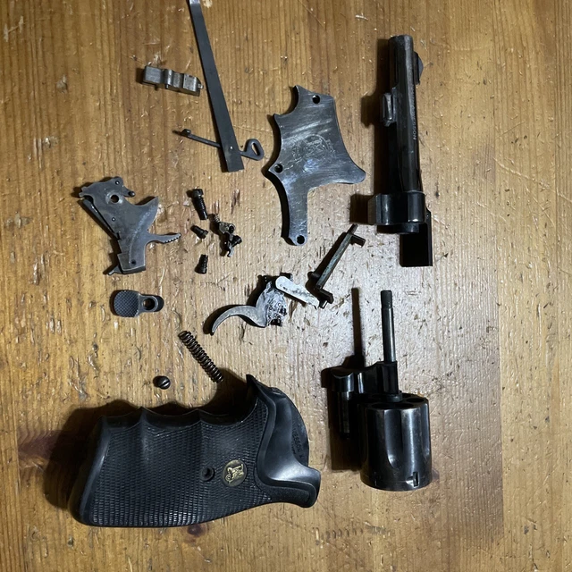 SMITH & WESSON Model 10 10-5 K Frame 38 SPECIAL USED PARTS LOT - S&W .38