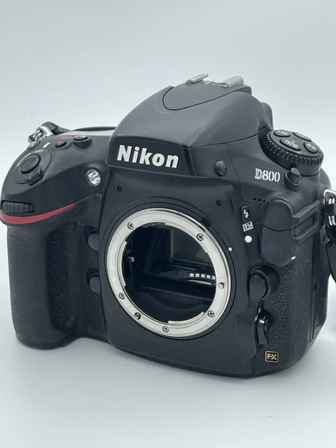 Nikon D800 36.3 MP FX (92k Shutter)  SLR Camera (Body Only +Battery+Charger 2