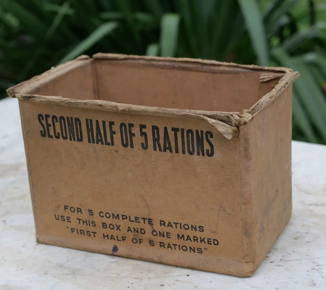 Quelques cartons de rations US Quelques cartons de rations US