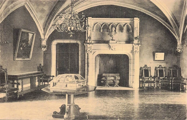 Carte Postale Ancienne BILLOM - Intérieur Du Chateau De Seymier (250567) - Originale