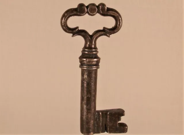 Antica chiave iron skeleton key Clef Schlüssel llave, Italia, XVIII Secolo