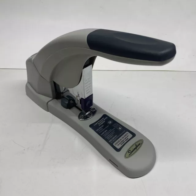 Swingline LightTouch Heavy-Duty Stapler Full Strip 120-Sheet Capacity 90010