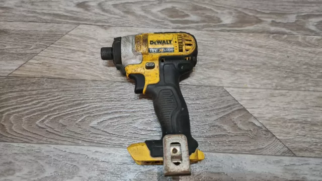 DeWalt DCF885 18v Li-Ion XR Impact Driver Body Only