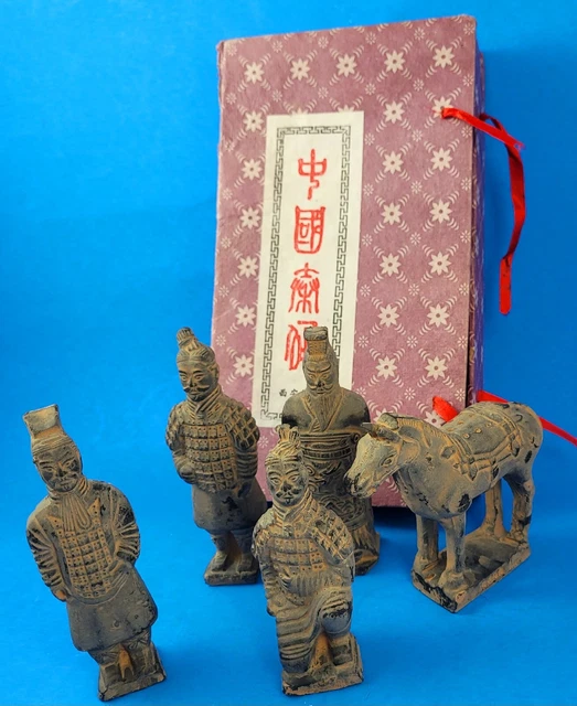 VTG 5 Piece Chinese Terracotta Army Figures With Horse-Emperor Shi Qin Dynasty