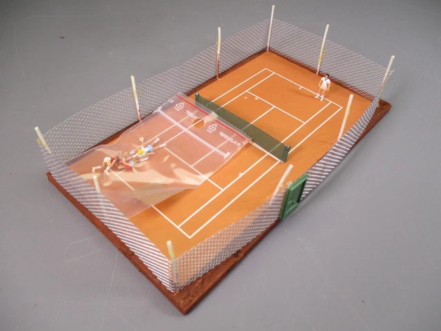 LQ1477 NOCH 75615 – Maquette Train Ho 1/87 : Court De Tennis (monté, Occasion)