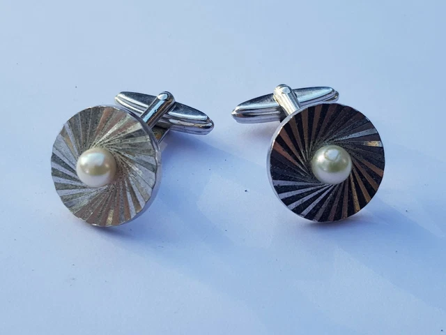 Ancienne Jolie Paire de Boutons de Manchette en Argent