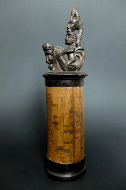 Alter Bambus Holz Medizin Behälter Dayak Batak Tribal Stammeskunst Ozeanien