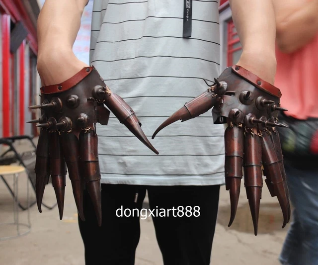 27 cm red Bronze Chinese ancient warrior soldier hand weapon Hand armour claw