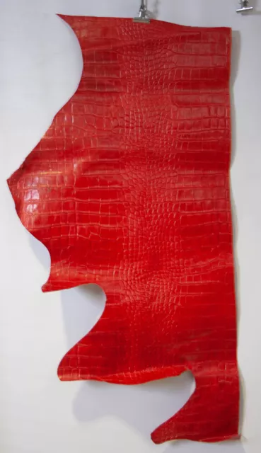 55,4€/m² 0,19m² Gepräcktes Rindsleder Krokodil Optik Leder Rot 1 mm 65 x29 cm
